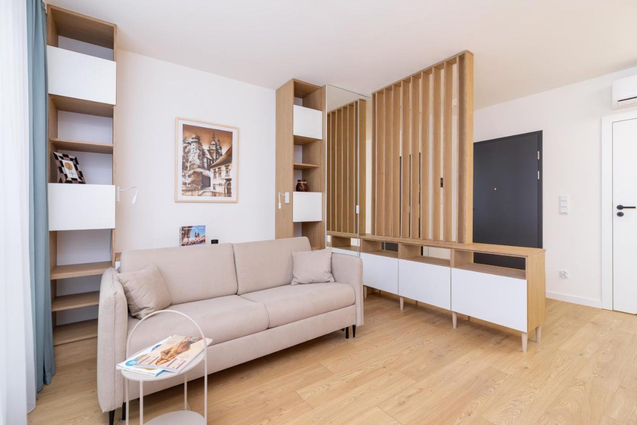 City Studio With Ac Czarnowiejska By Renters Krasków Exterior foto